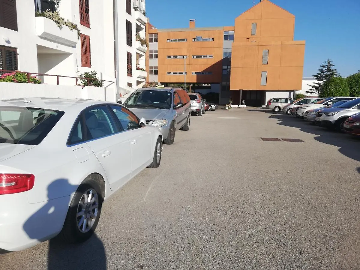Rab Centar Due Apartment Palit