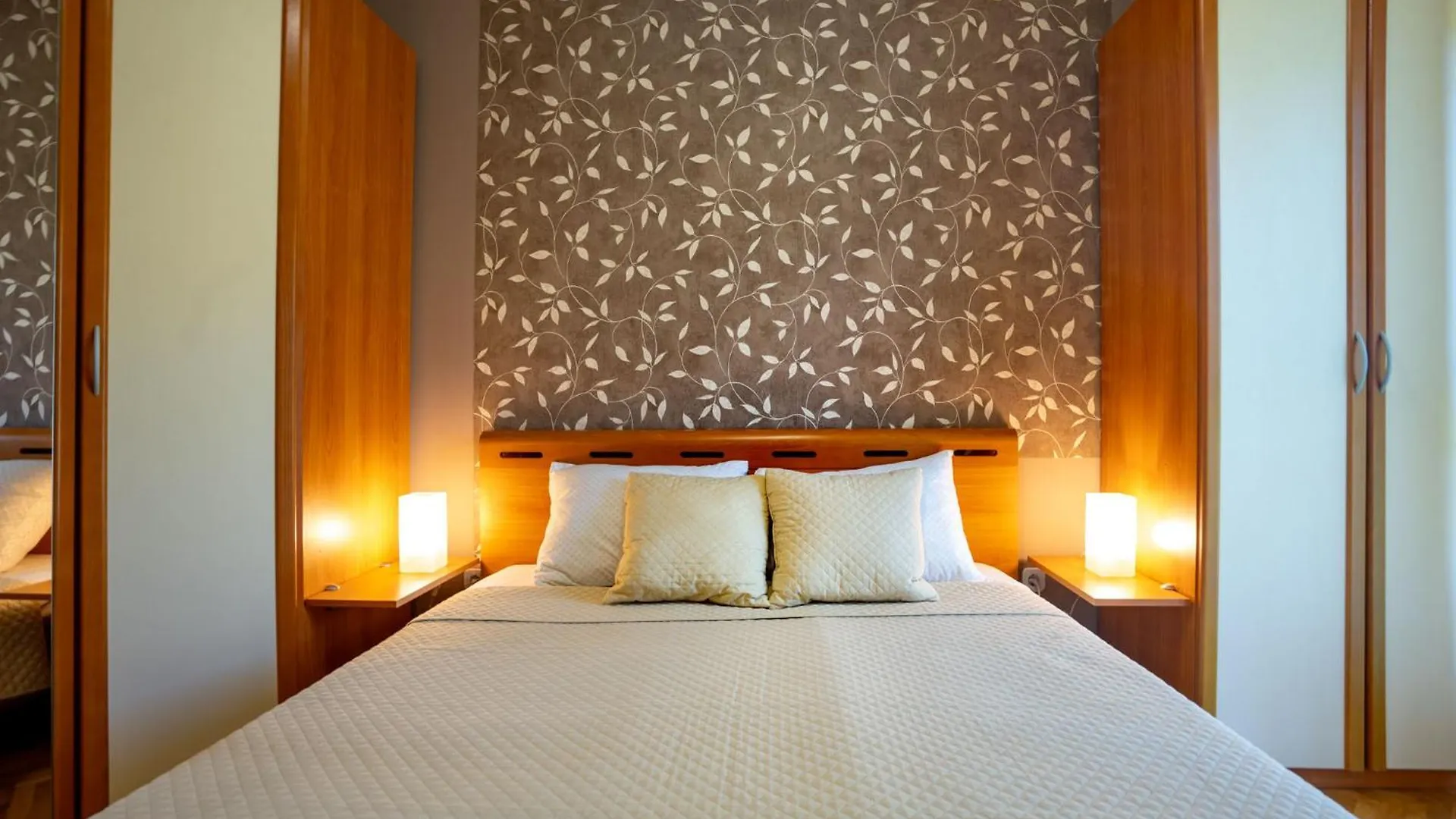 Rab Centar Due Apartment Palit