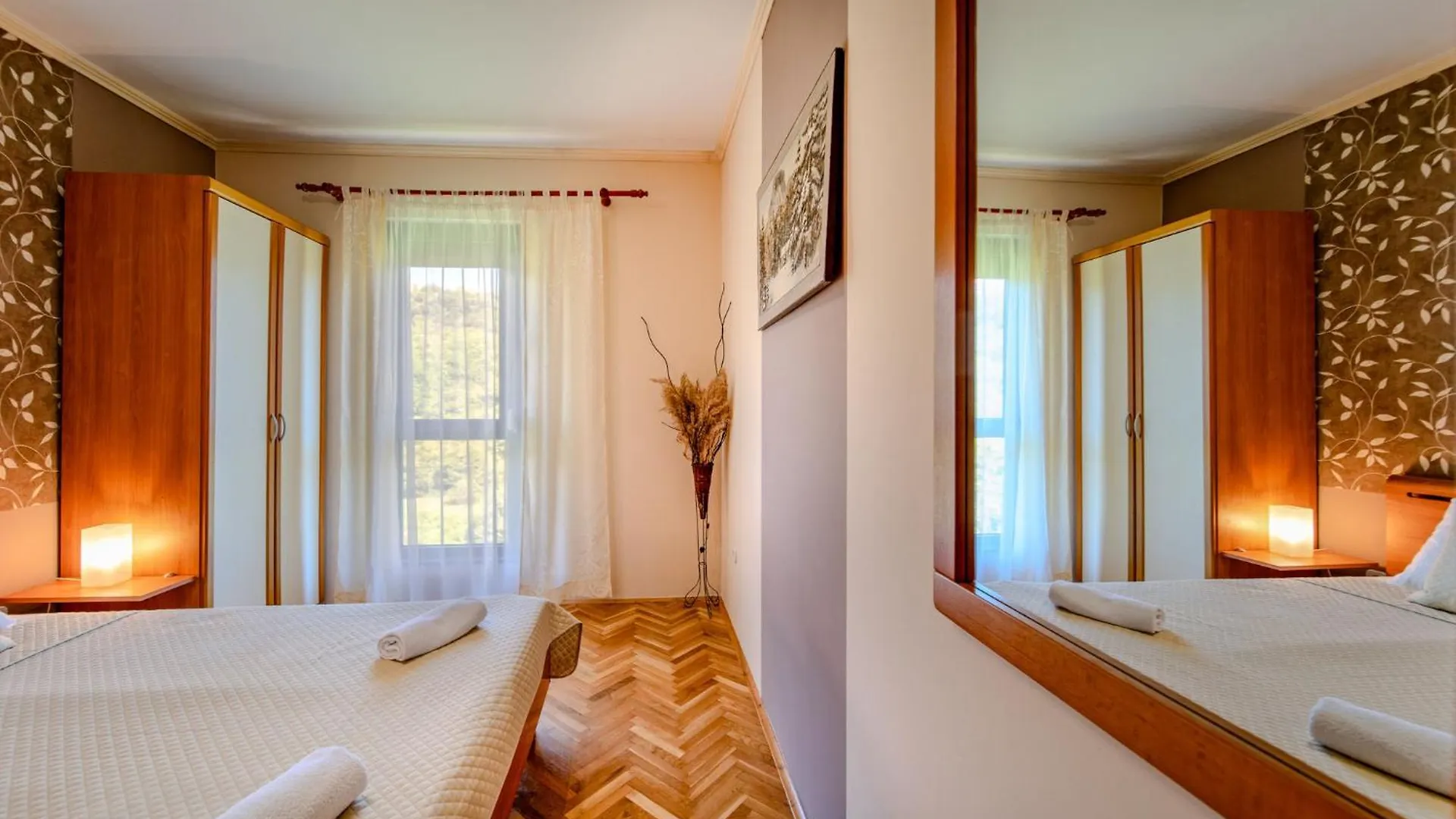 Rab Centar Due Apartment Palit Croatia